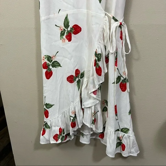 Rails Madison Wrap Dress Strawberry print - Picture 5 of 11